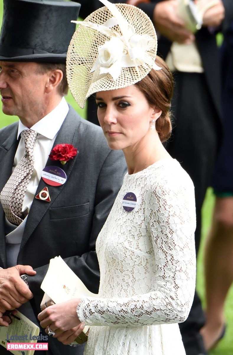 Latest Leaks Kate Middleton Nude #27 - Fapello