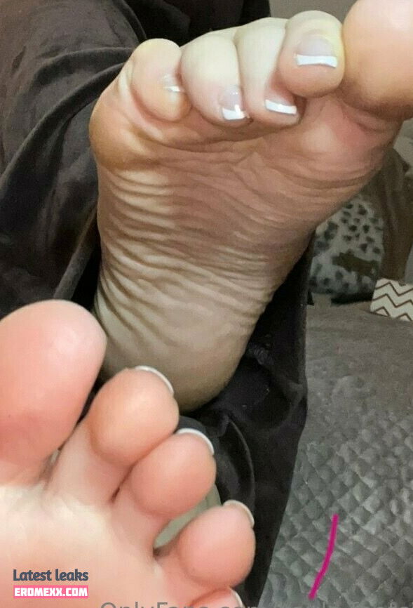 kayla.footsie nude leaks onlyfans - Erome