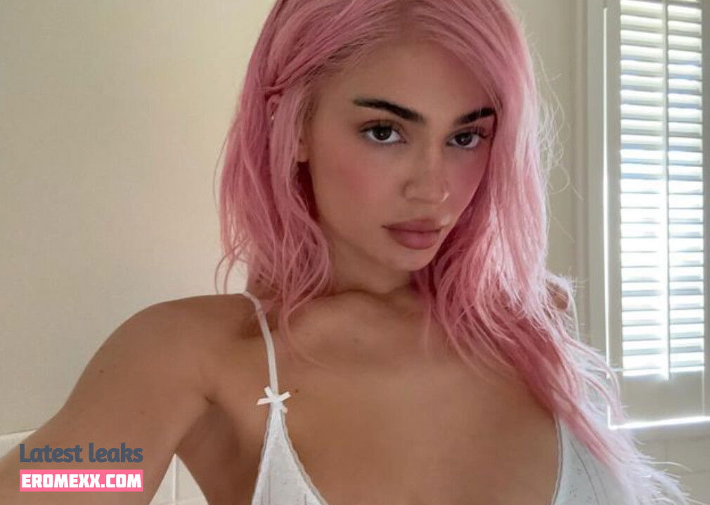 Latest Leaks Kylie Jenner Nude #6039 - Fapello
