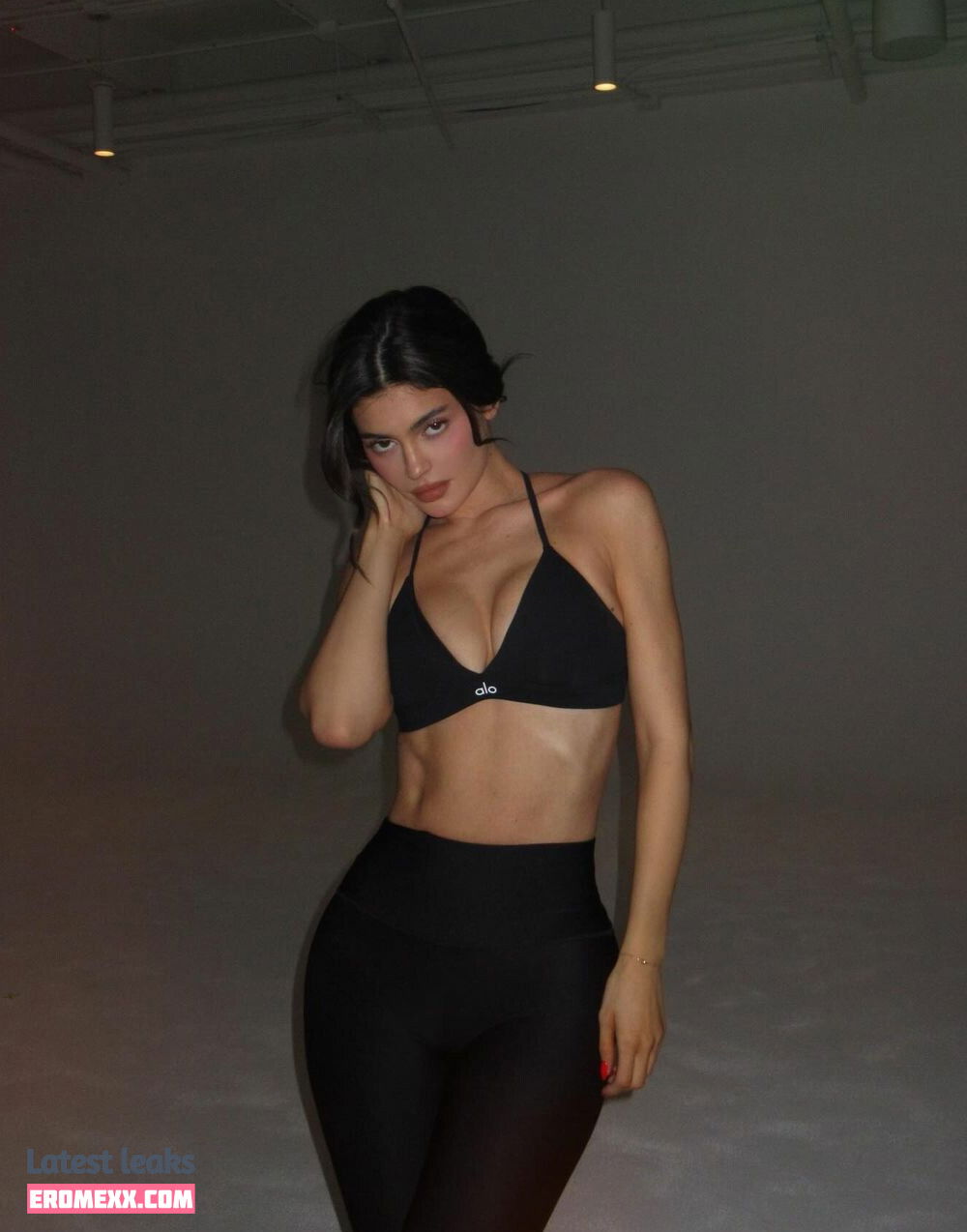 Latest Leaks Kylie Jenner Nude #6291 - Fapello