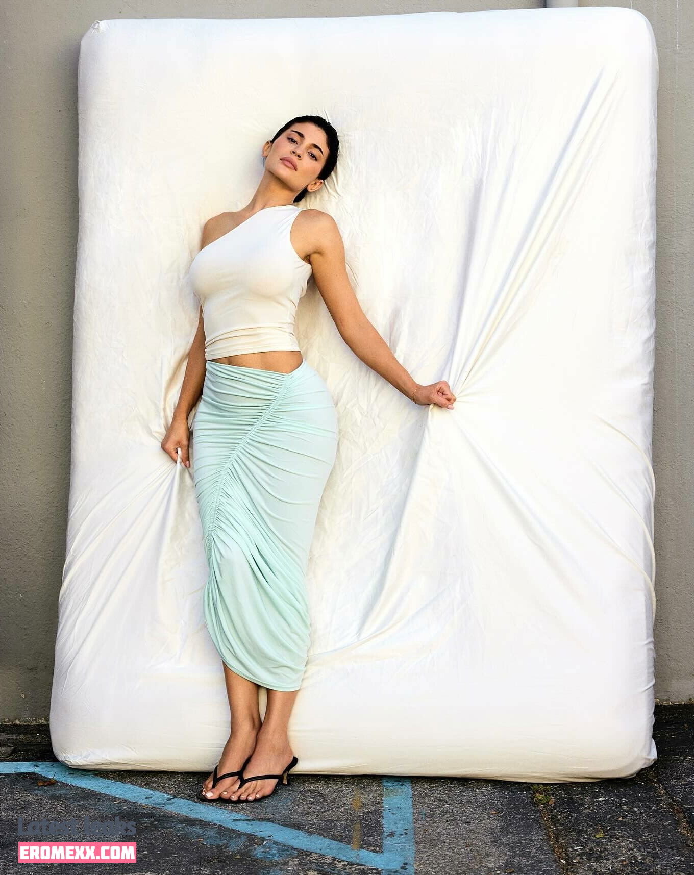 Latest Leaks Kylie Jenner Nude #6834 - Fapello