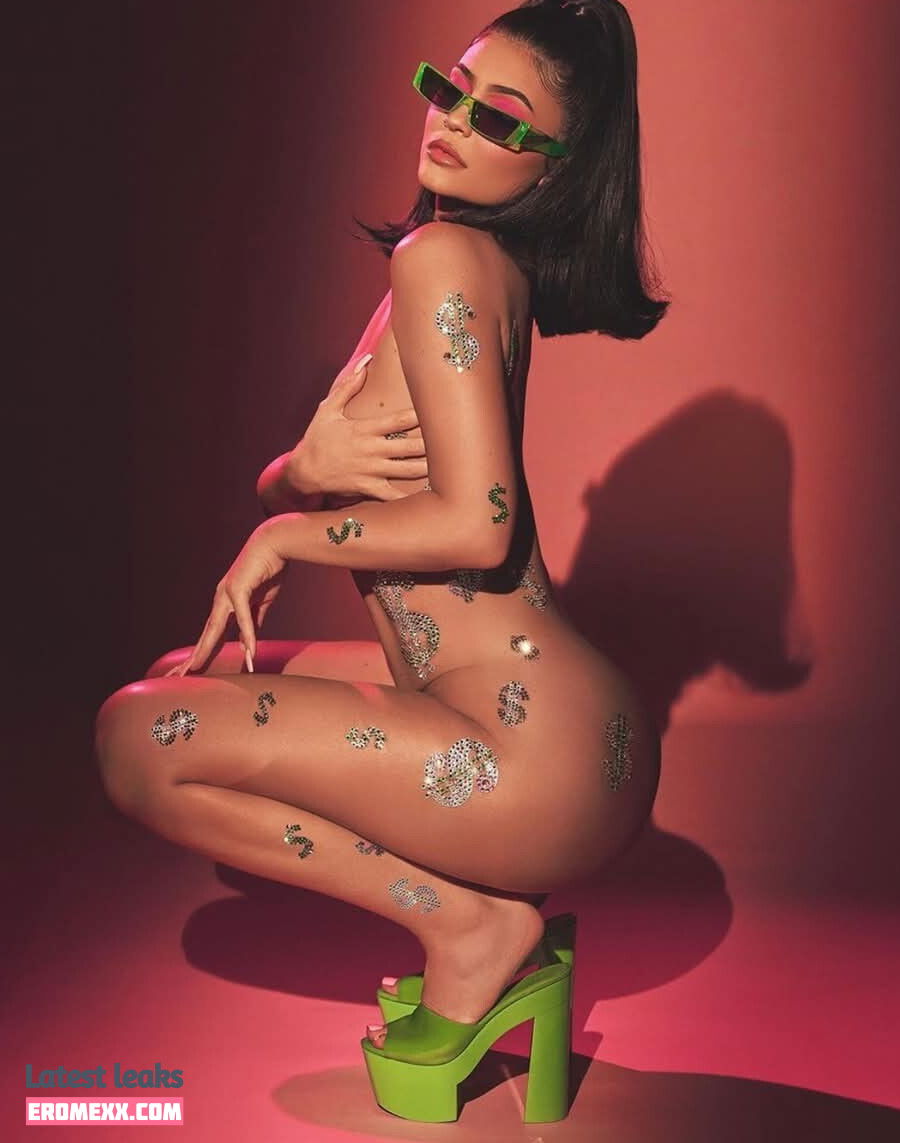 Latest Leaks Kylie Jenner Nude #7092 - Fapello