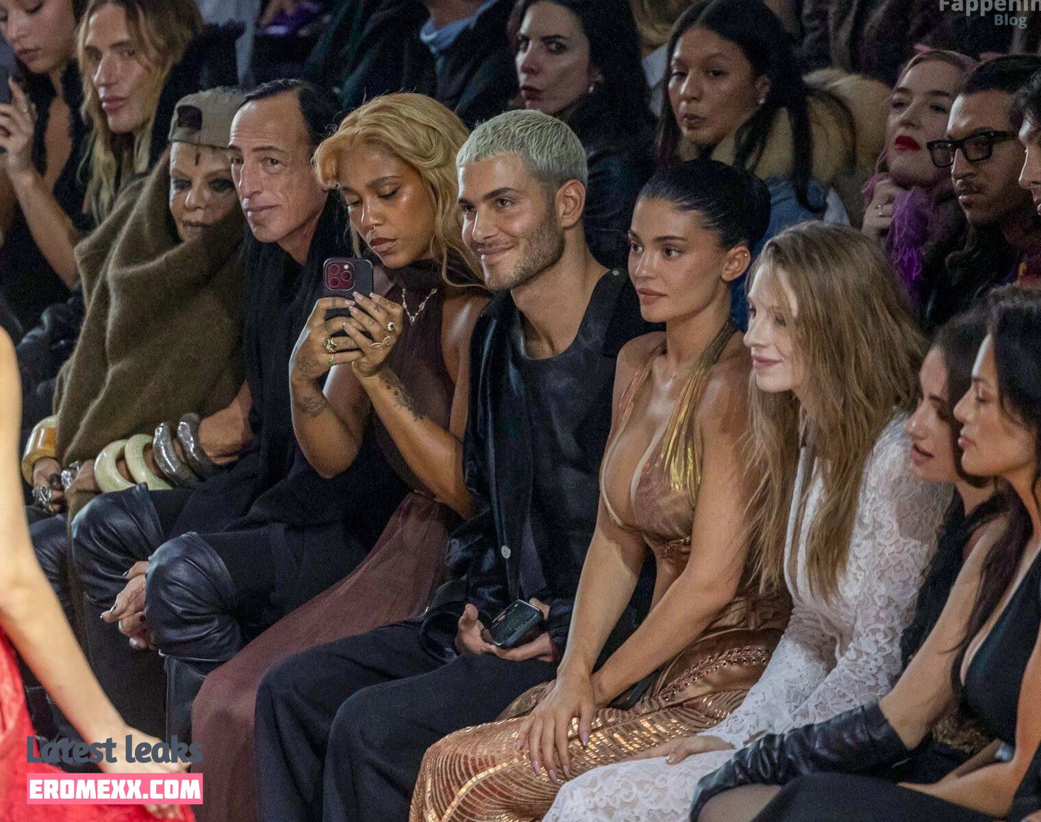 Latest Leaks Kylie Jenner Nude #7188 - Fapello