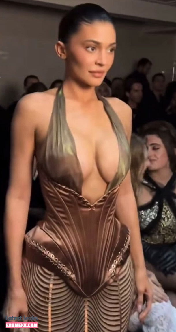 Latest Leaks Kylie Jenner Nude #7206 - Fapello