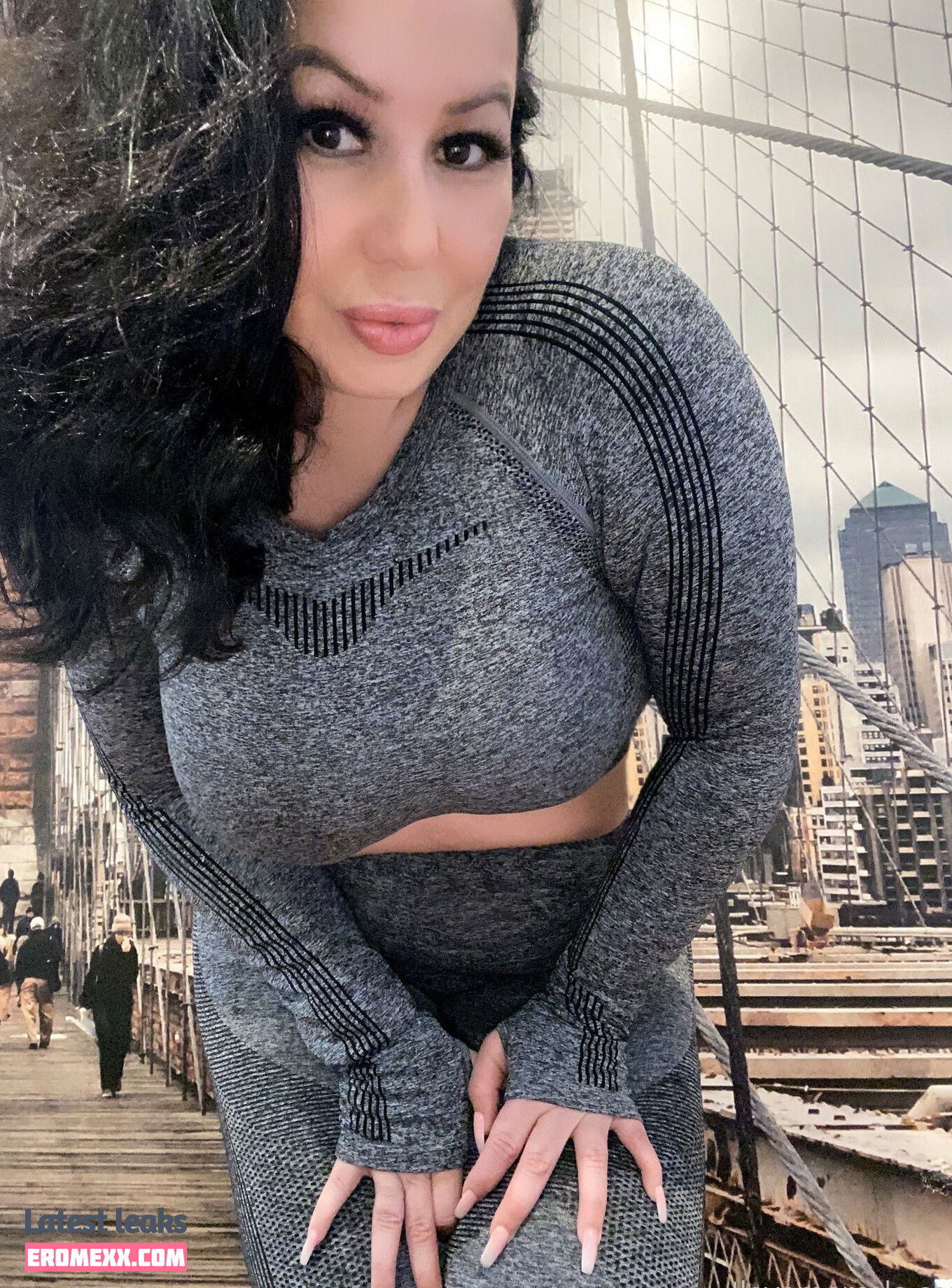 Latest Leaks latinamilfnyc Nude #15 - Fapello