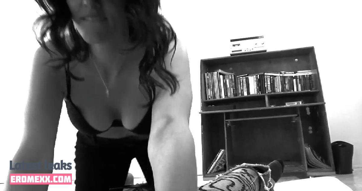 Latest Leaks Laura McDonald Nude #2 - Fapello