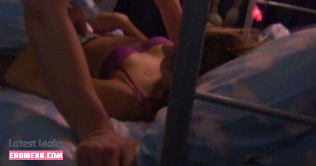 Latest Leaks Leslie Ferreira Nude #3 - Fapello