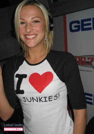 Latest Leaks Lindsay Czarniak Nude #3 - Fapello