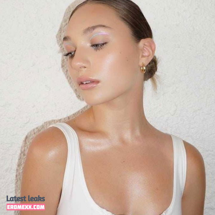 Latest Leaks Maddie Ziegler Nude #166 - Fapello