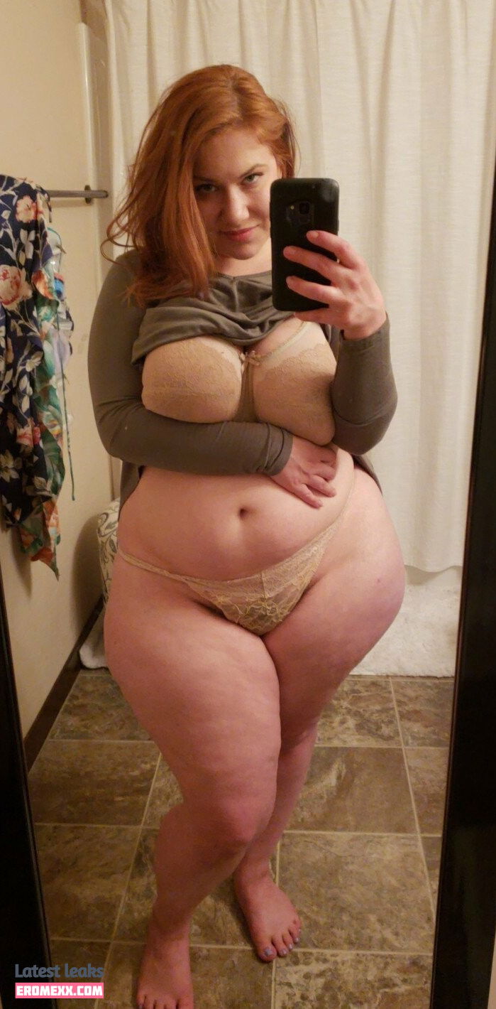 Latest Leaks Mal Malloy Nude #283 - Erome