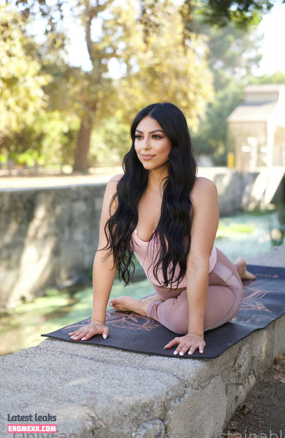 Latest Leaks manifestationbabe Nude #1 - Fapello