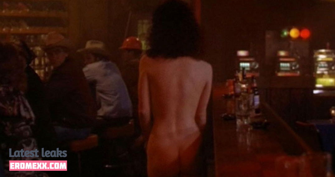 Mary Steenburgen nude leaks onlyfans - Erome