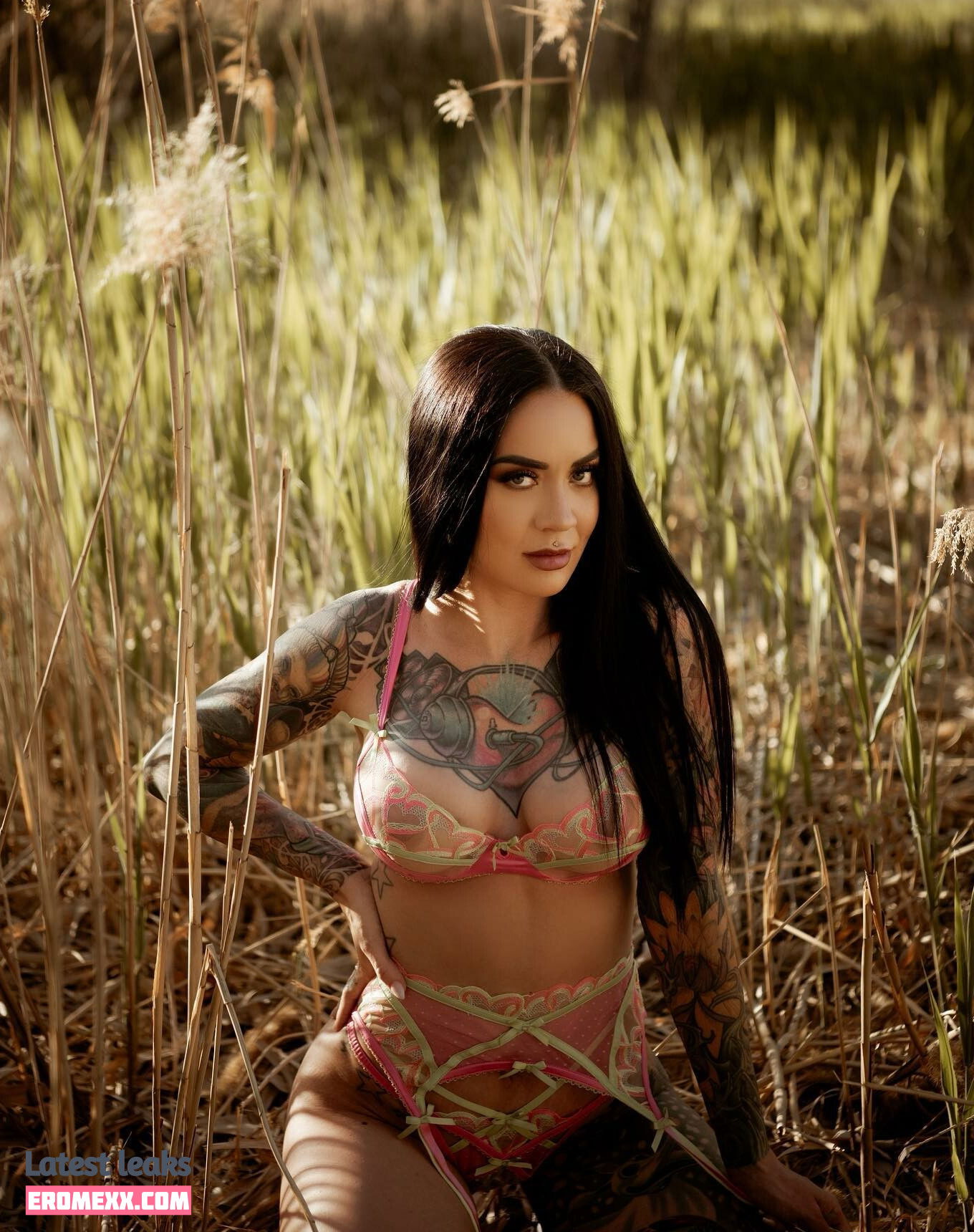 Latest Leaks Megs_v2 Nude #8 - Fapello
