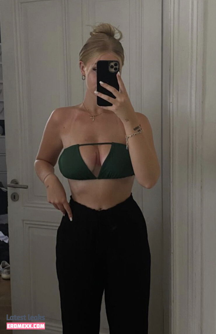 Latest Leaks Melaniethrr Nude #40 - Erome