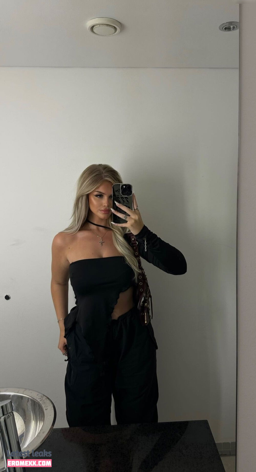 Latest Leaks Melaniethrr Nude #6 - Fapello