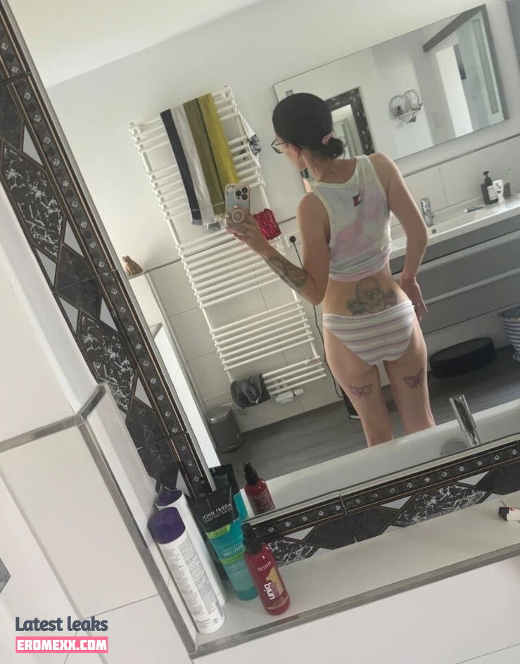 Latest Leaks Melia84 Nude #7 - Fapello