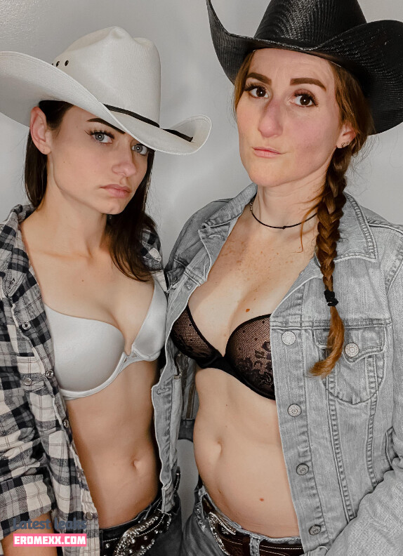 Latest Leaks Mia & Fraya Woods Nude #5 - Fapello