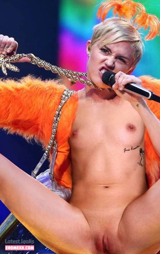 Latest Leaks Miley Cyrus fakes Nude #17 - Erome