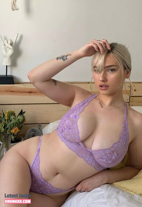 mollyomaliamollyomaliaaa nude leaks onlyfans - Erome