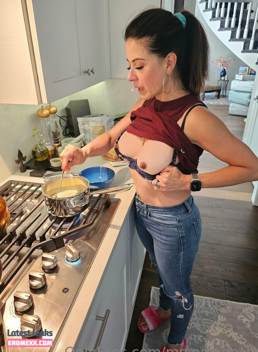 Latest Leaks Mrs Poindexter Nude #2 - Fapello
