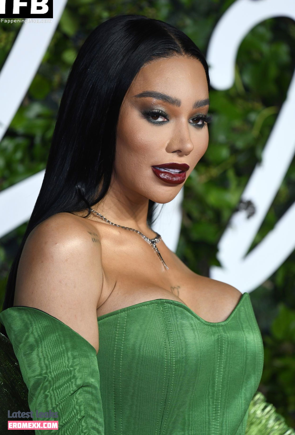 Latest Leaks Munroe Bergdorf Nude #36 - Fapello