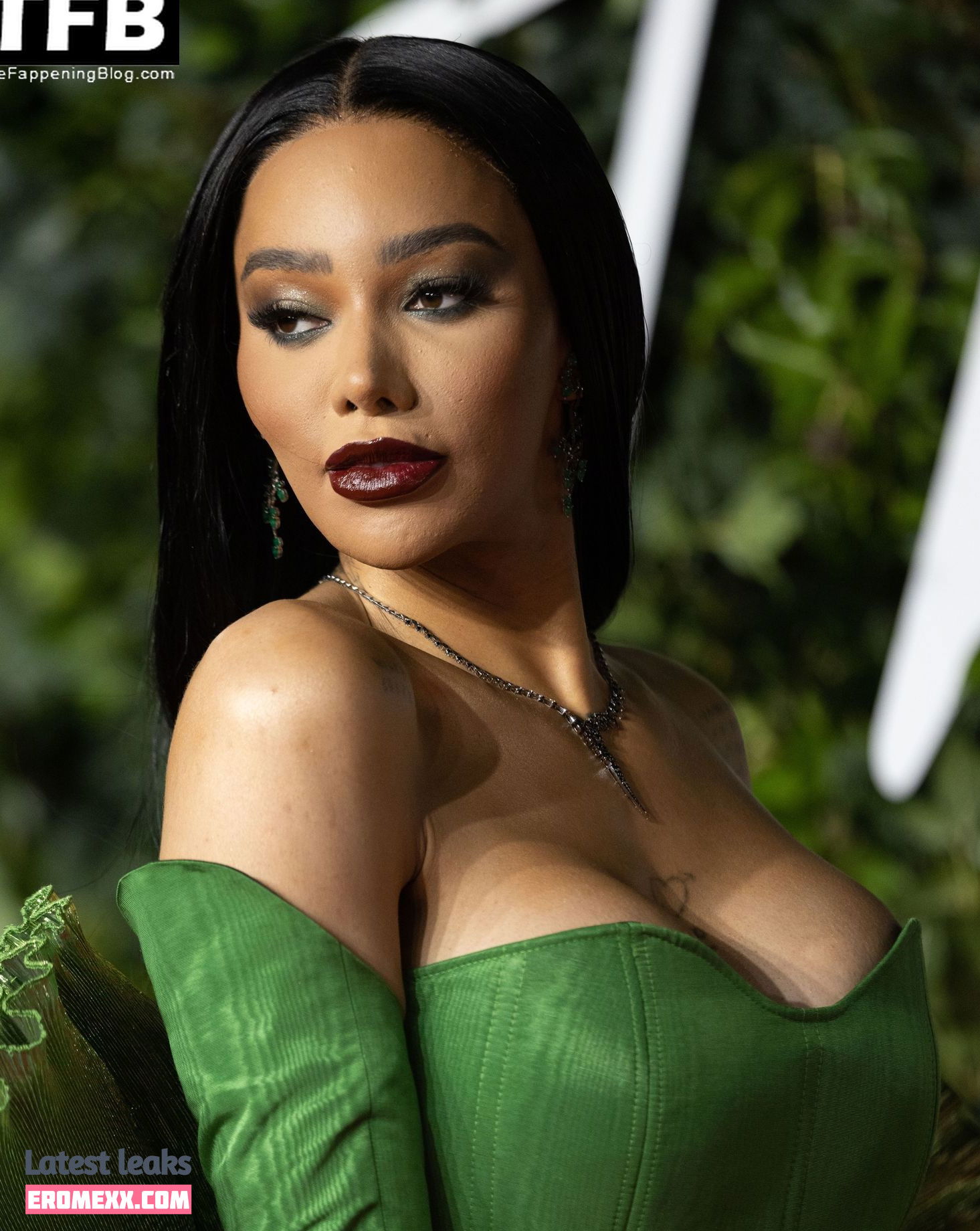 Latest Leaks Munroe Bergdorf Nude #45 - Fapello