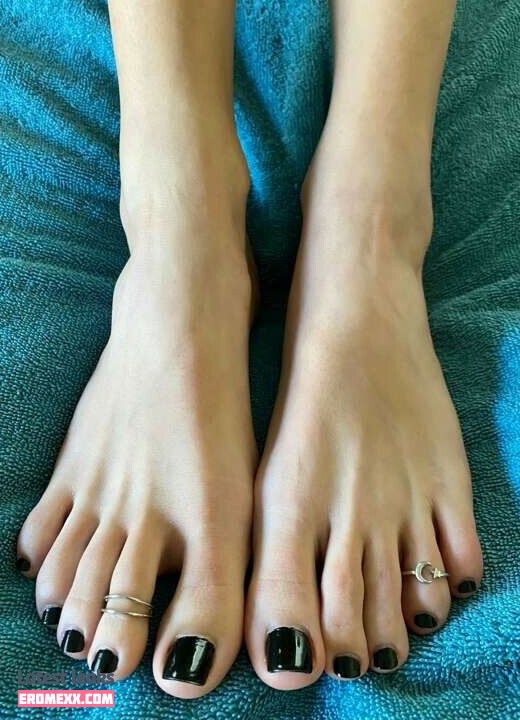 myposedtoes nude Leaked onlyfans - Erome