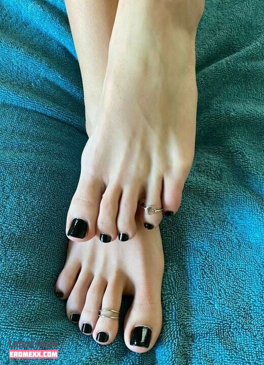 myposedtoes nude Leaked onlyfans - Erome