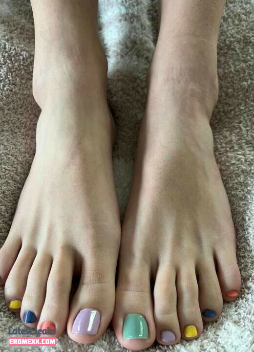 myposedtoes nude Leaked onlyfans - Erome