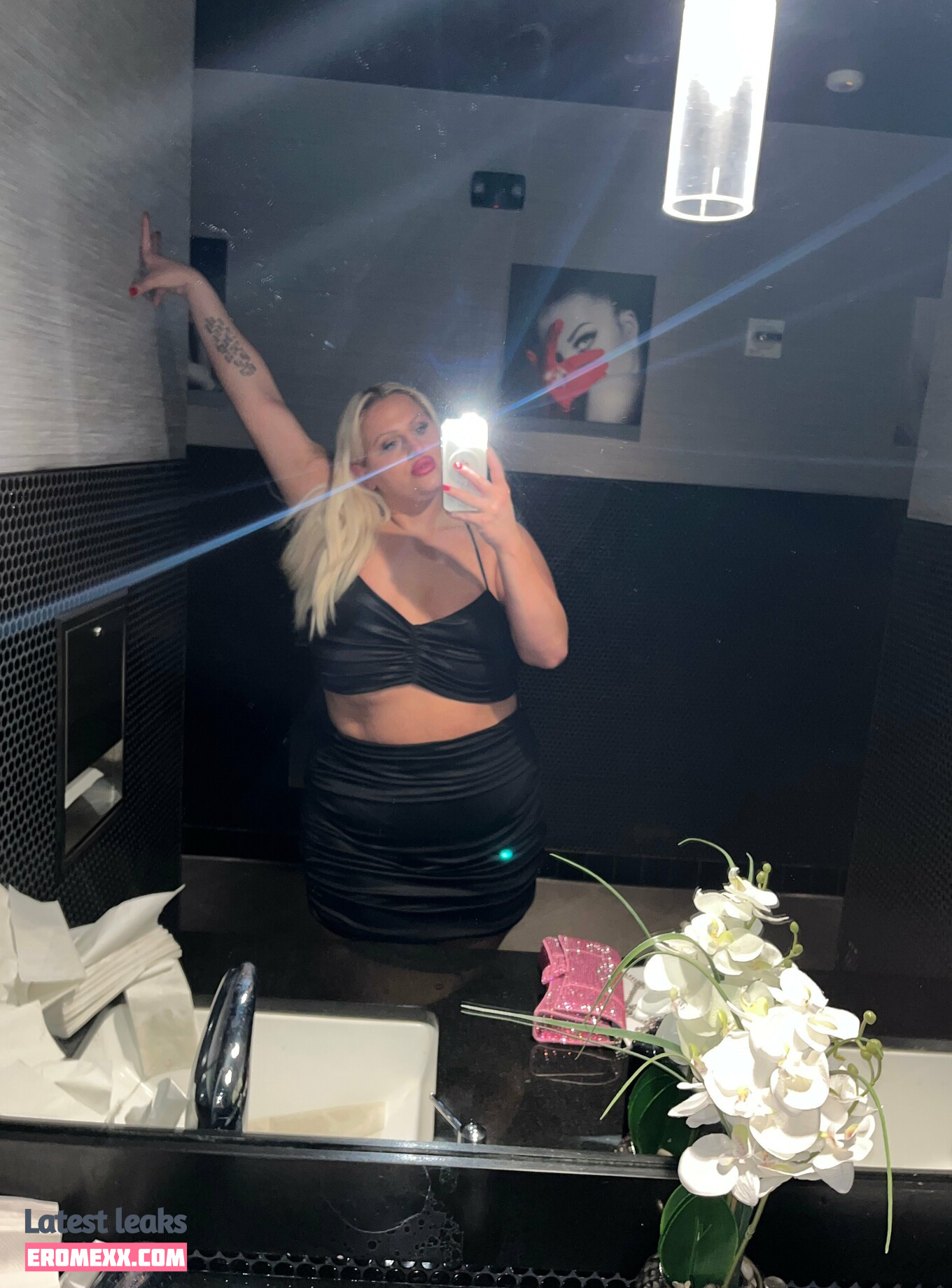 Latest Leaks naomiplatinum Nude #20 - Fapello