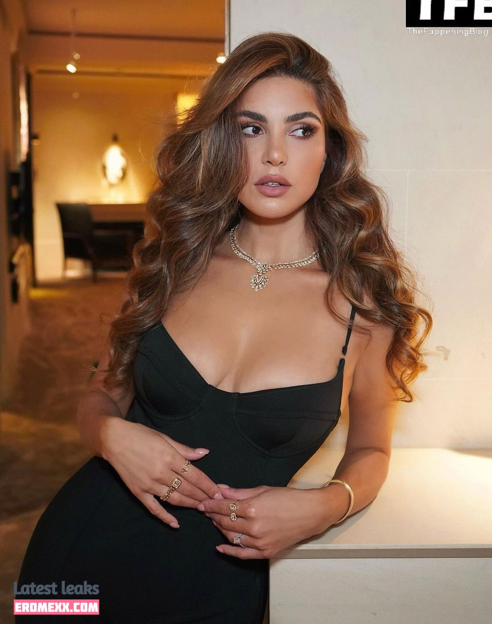 Negin Mirsalehi nude leaks onlyfans - Erome