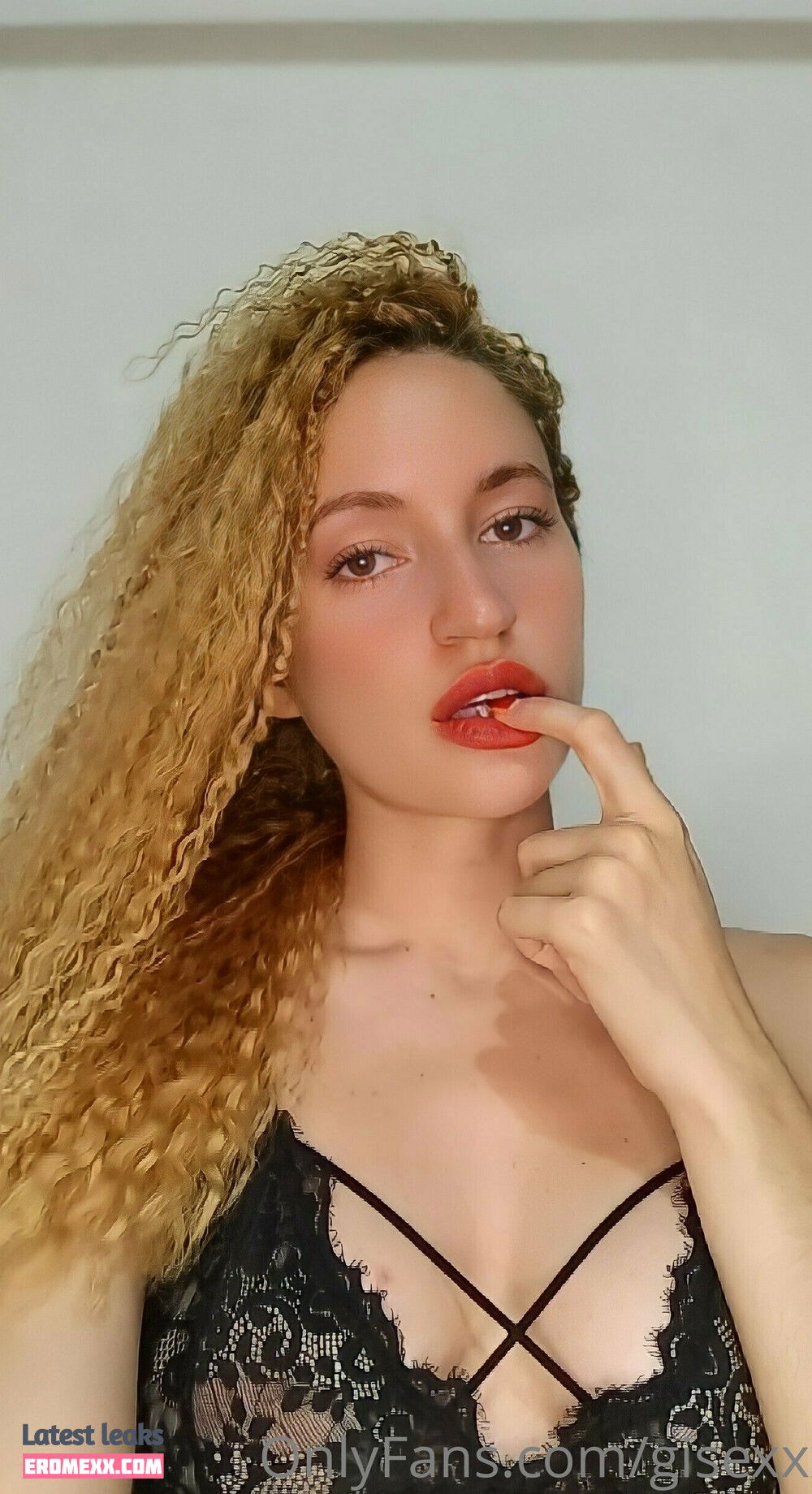 Latest Leaks nikiifox Nude #2 - Fapello