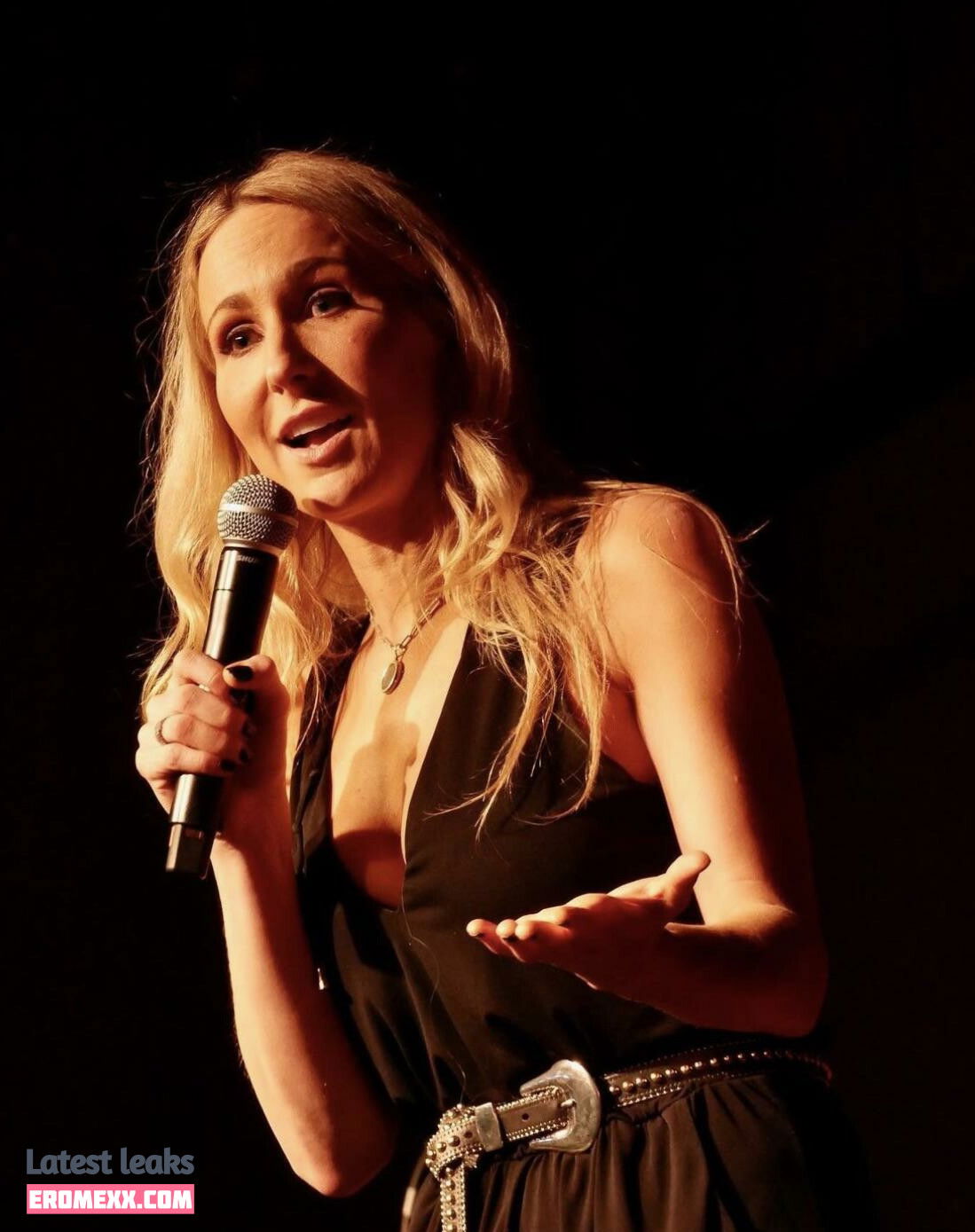 Latest Leaks Nikki Glaser Nude #204 - Fapello