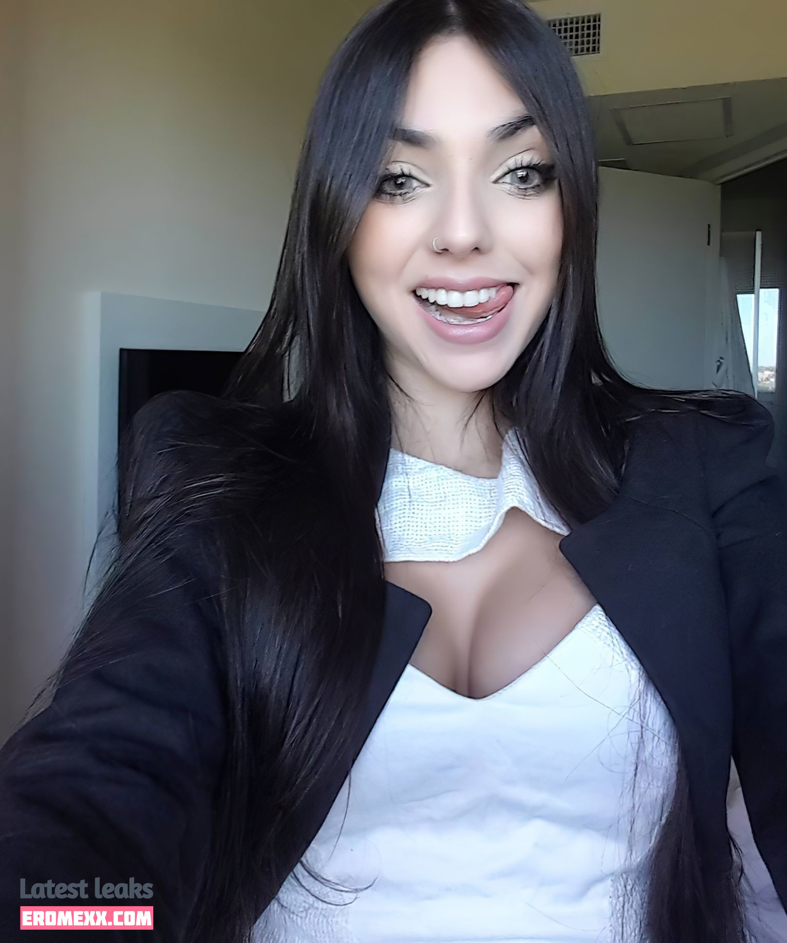 Latest Leaks Nyvi Estephan Nude #51 - Fapello