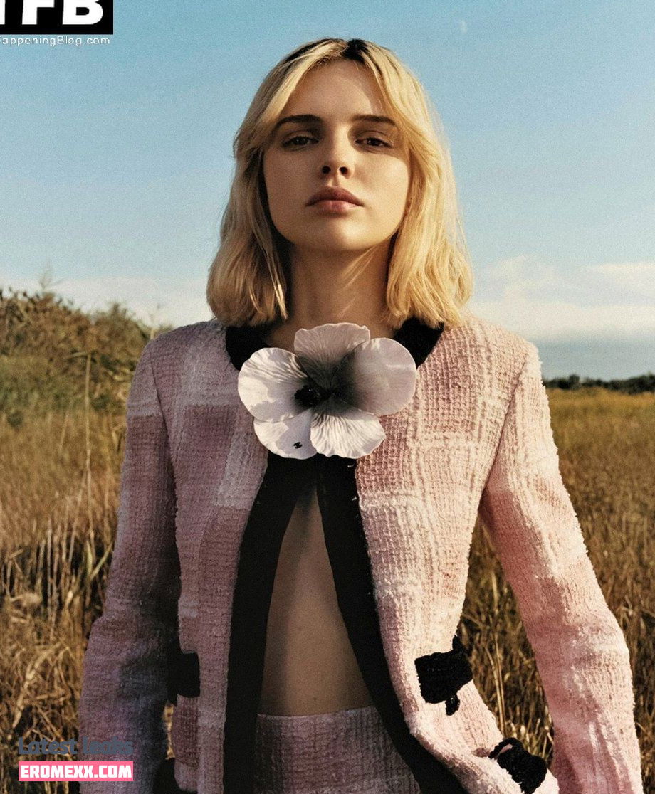 Latest Leaks Odessa Young Nude #15 - Fapello