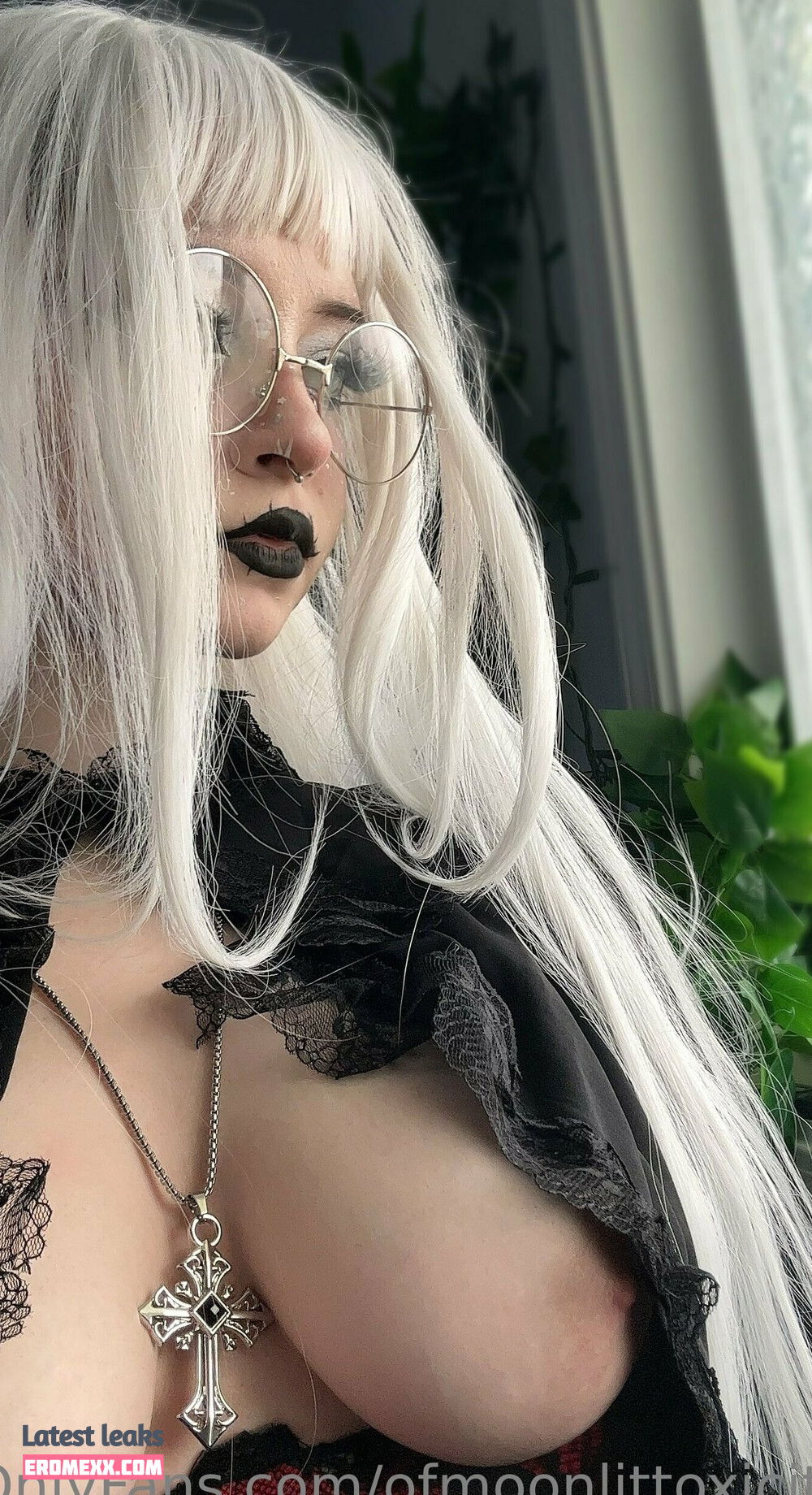Latest Leaks ofmoonlittoxicity Nude #3 - Fapello