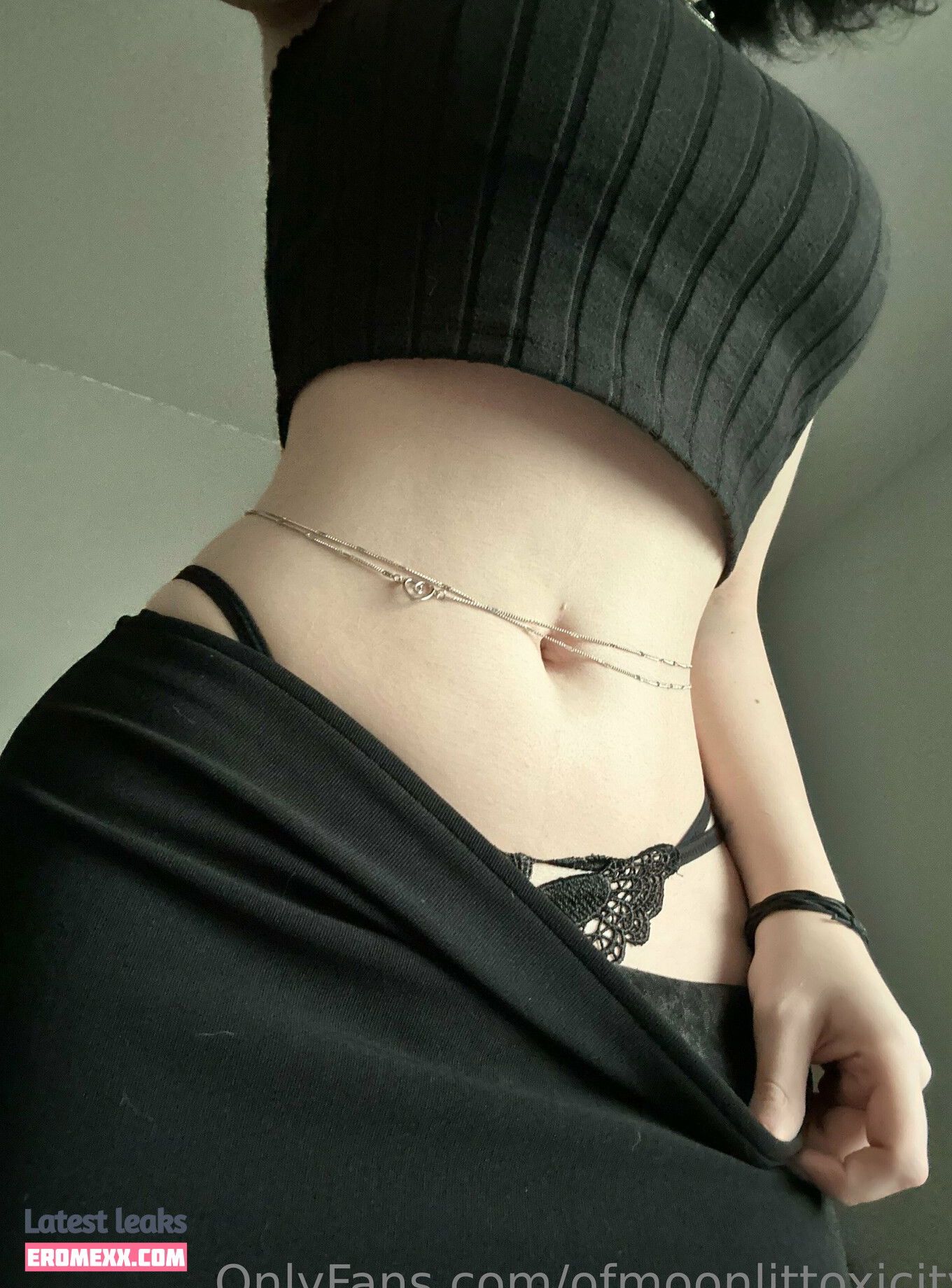 Latest Leaks ofmoonlittoxicity Nude #5 - Fapello
