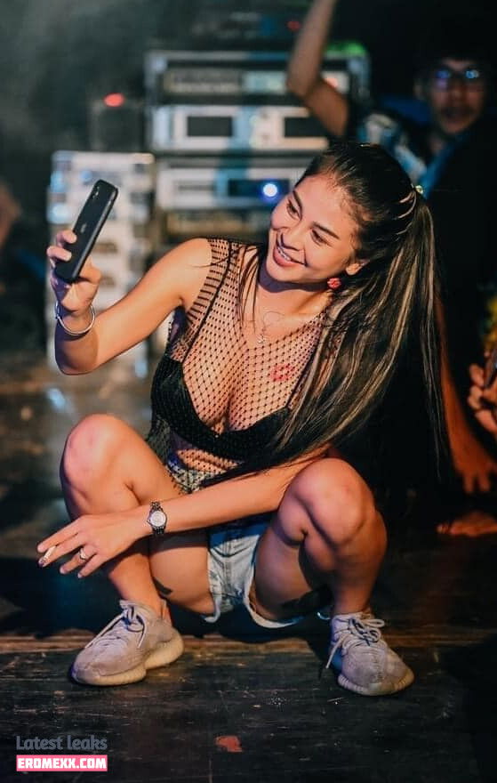 Latest Leaks Oil Paphavee Chaimongkol Nude #22 - Fapello