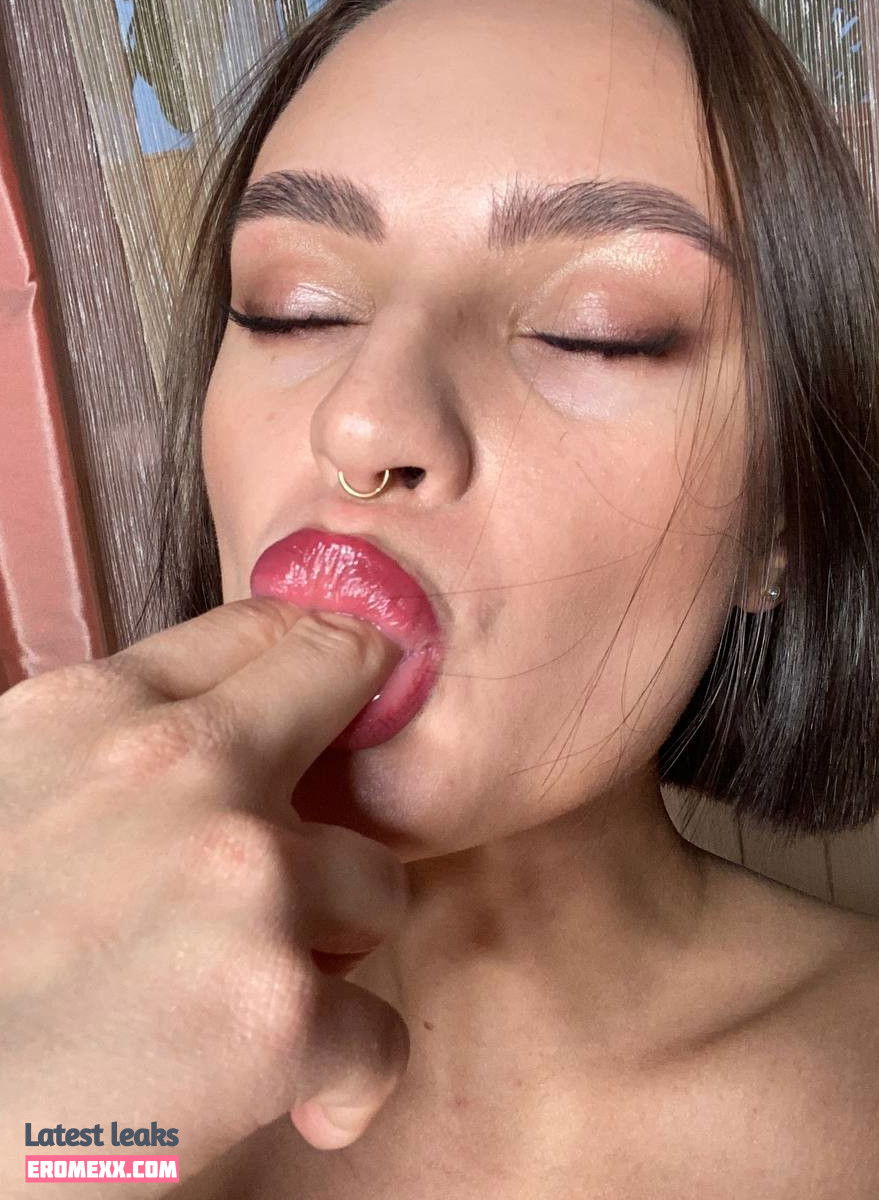 Latest Leaks OliviaReece Nude #4 - Fapello
