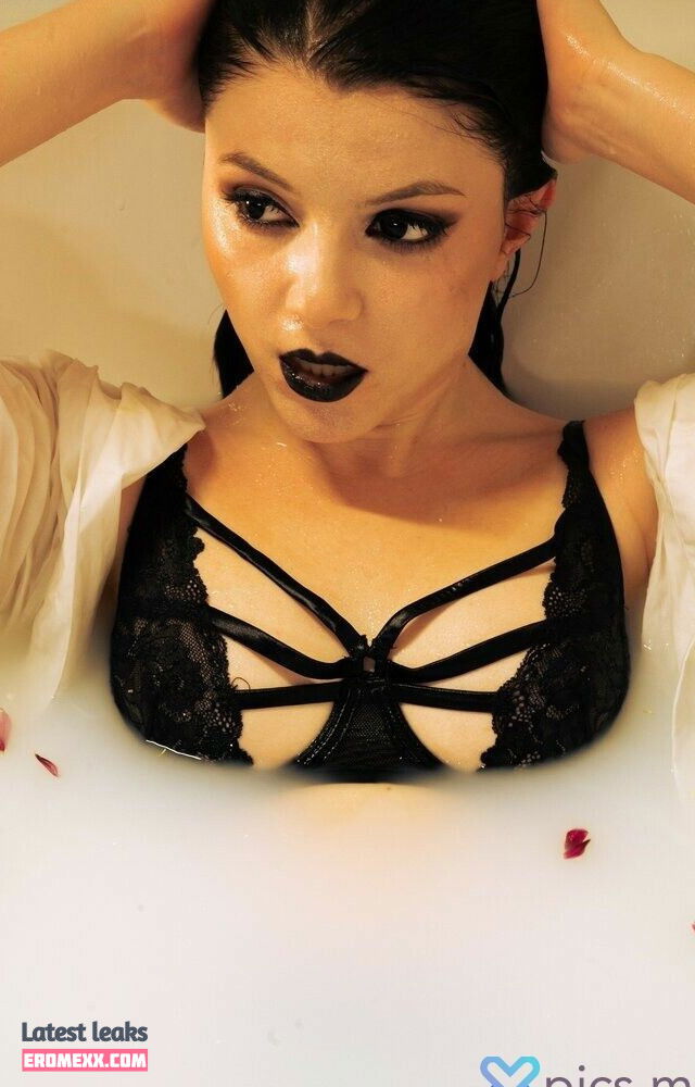 Latest Leaks Olyashaa Nude #896 - Erome