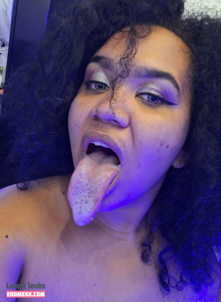 Latest Leaks onlydahianatongue Nude #19 - Fapello