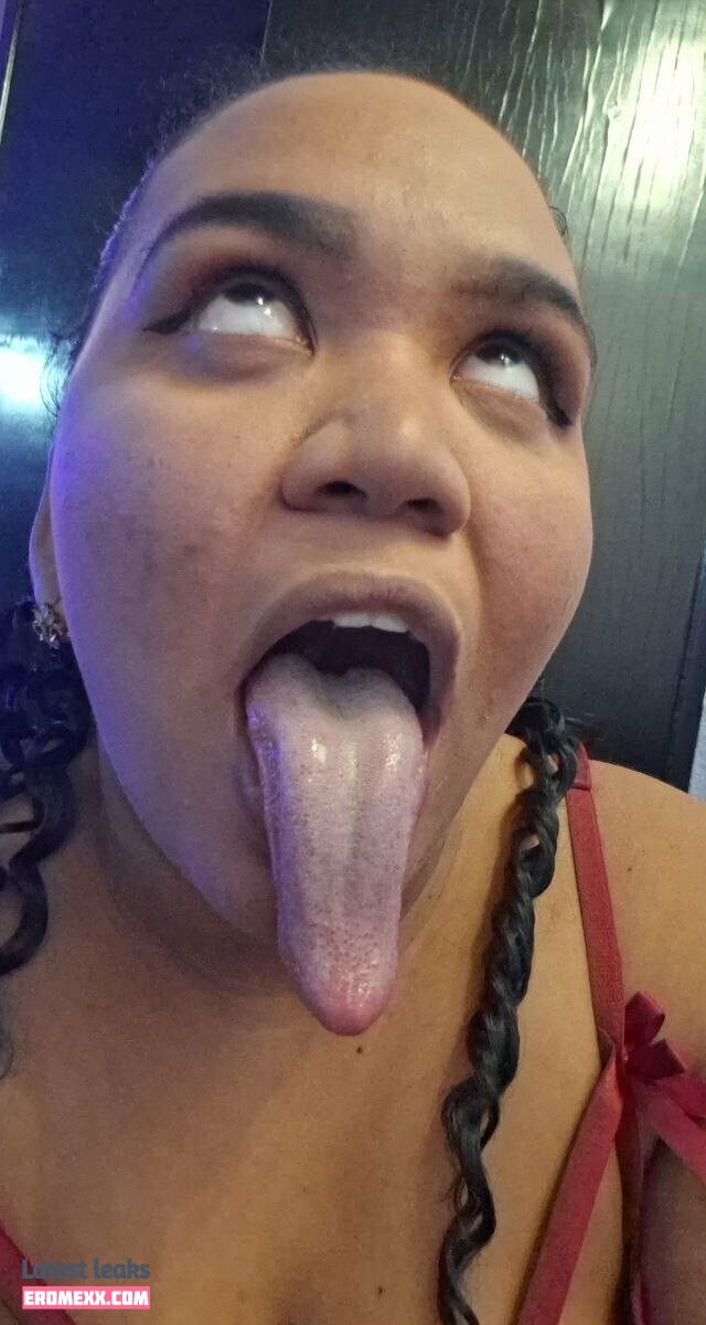 Latest Leaks onlydahianatongue Nude #21 - Fapello