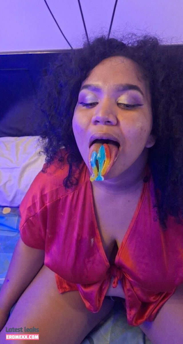 Latest Leaks onlydahianatongue Nude #4 - Fapello