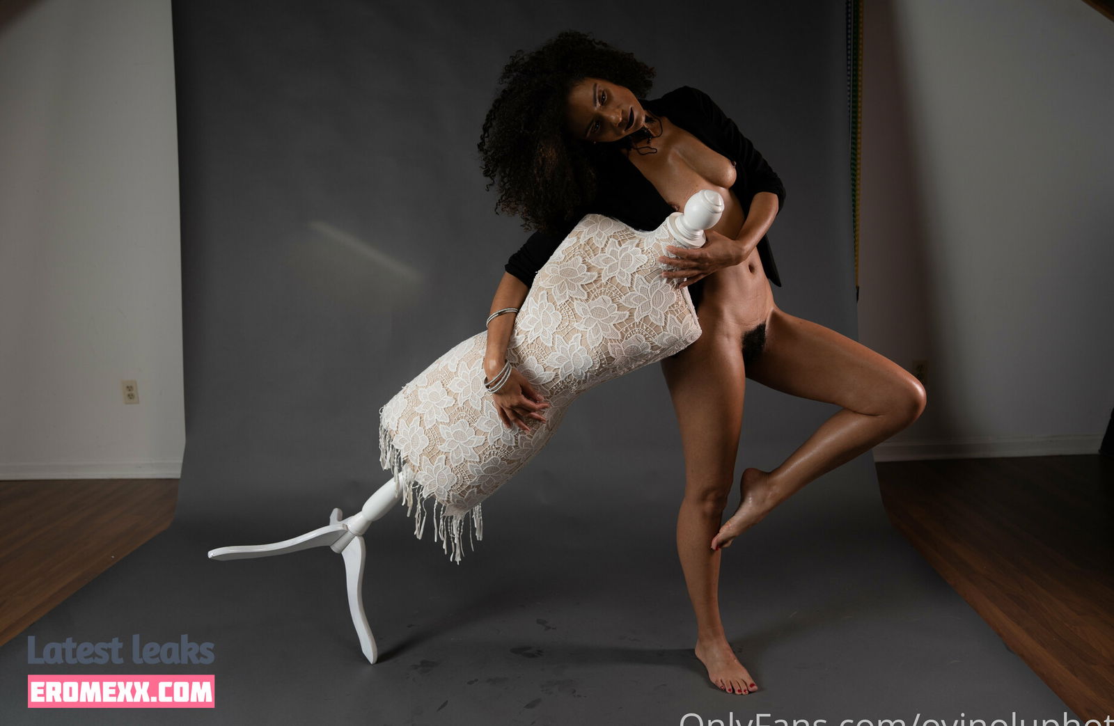 Latest Leaks oyinoluphoto Nude #4 - Fapello
