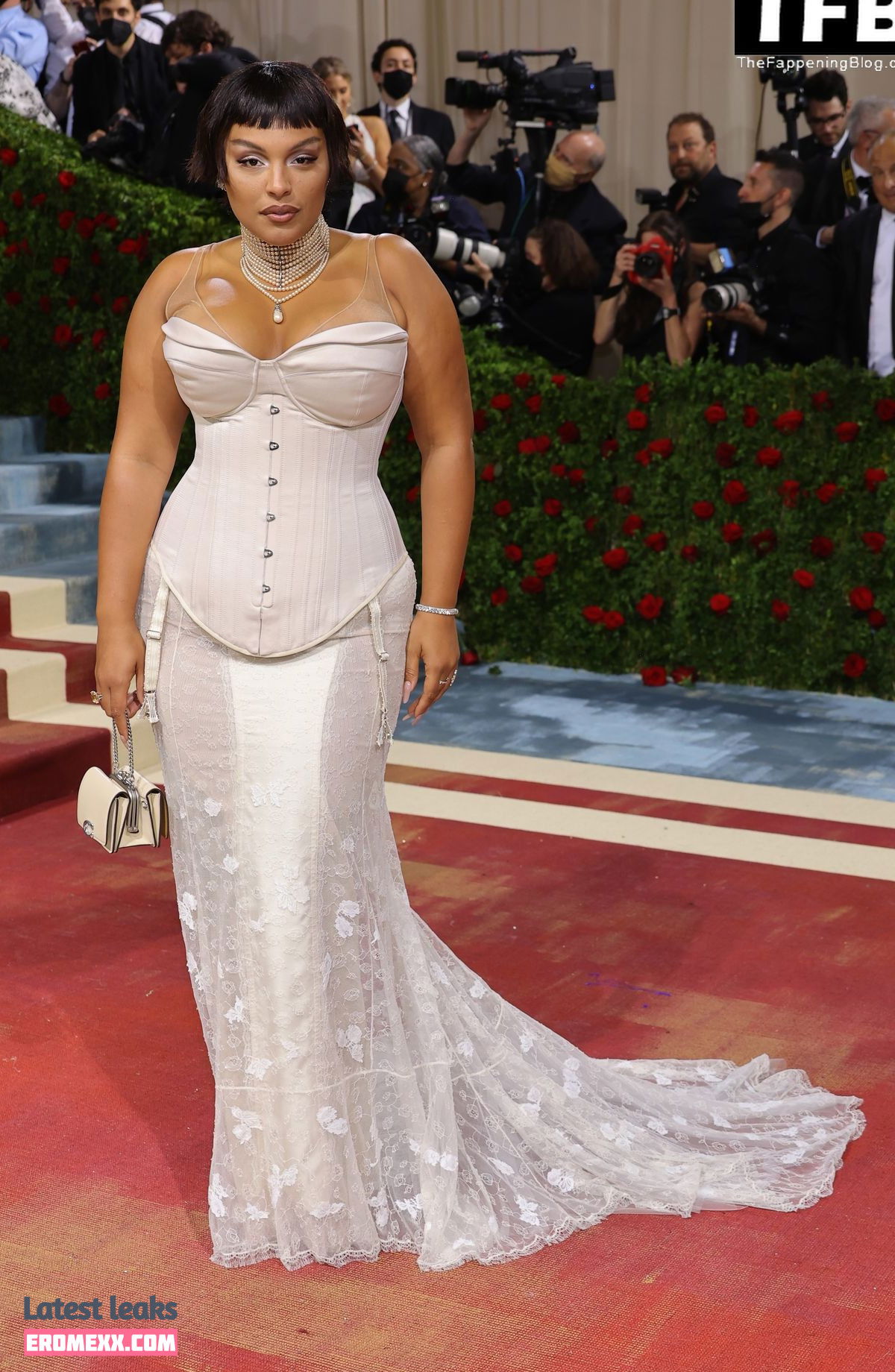 Latest Leaks Paloma Elsesser Nude #18 - Fapello