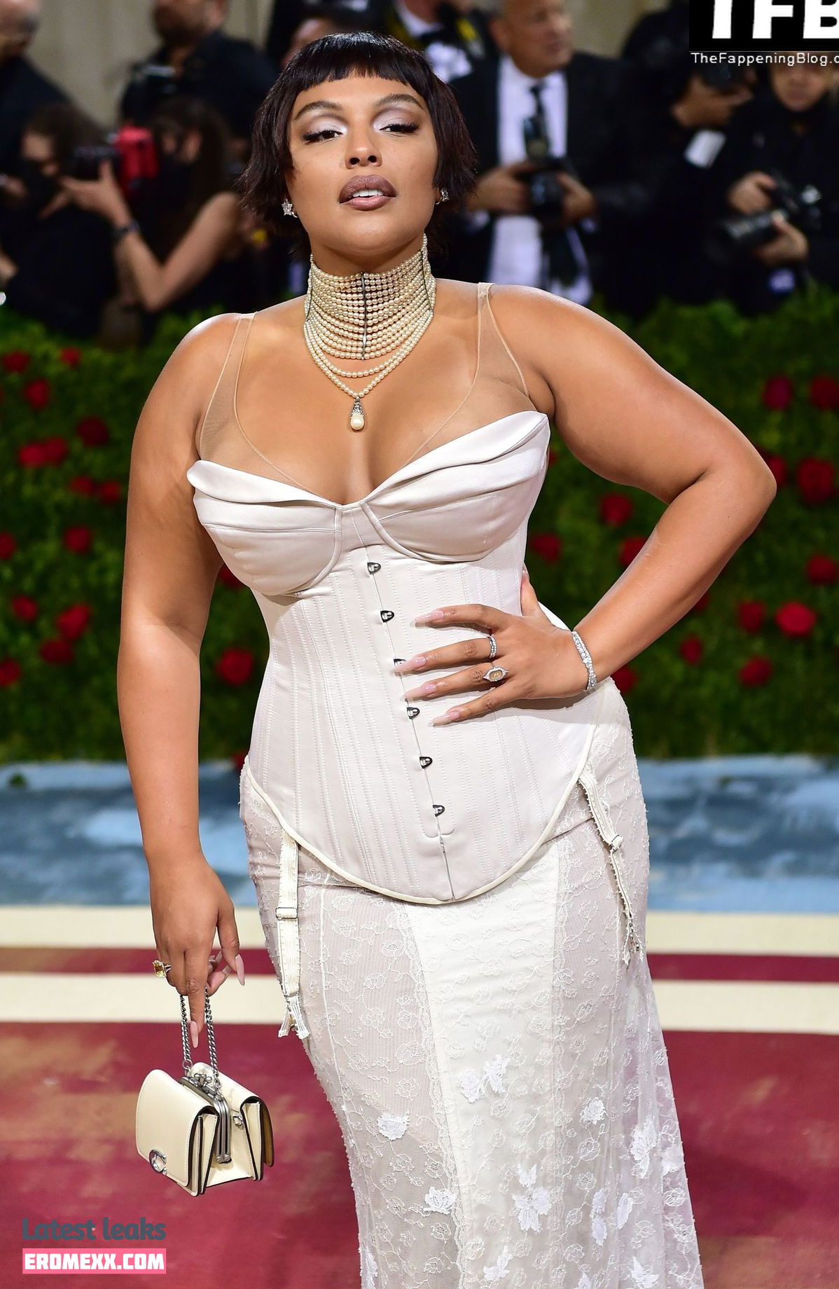 Latest Leaks Paloma Elsesser Nude #25 - Fapello