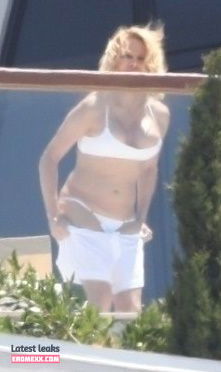 Latest Leaks Pamela Anderson Nude #1668 - Fapello