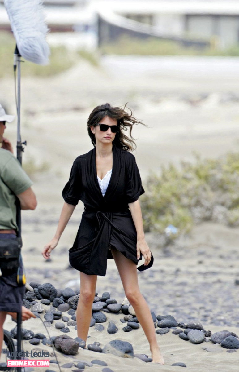 Latest Leaks Penélope Cruz Nude #184 - Fapello