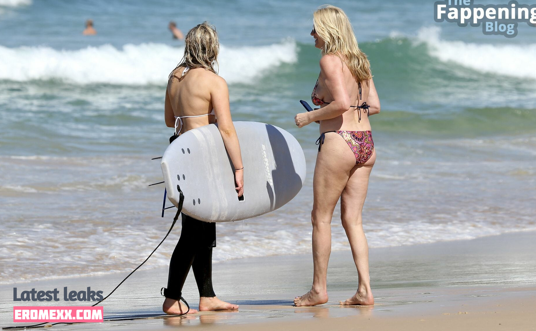 Latest Leaks Penny Lancaster Nude #114 - Fapello