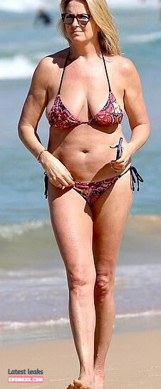 Latest Leaks Penny Lancaster Nude #139 - Fapello